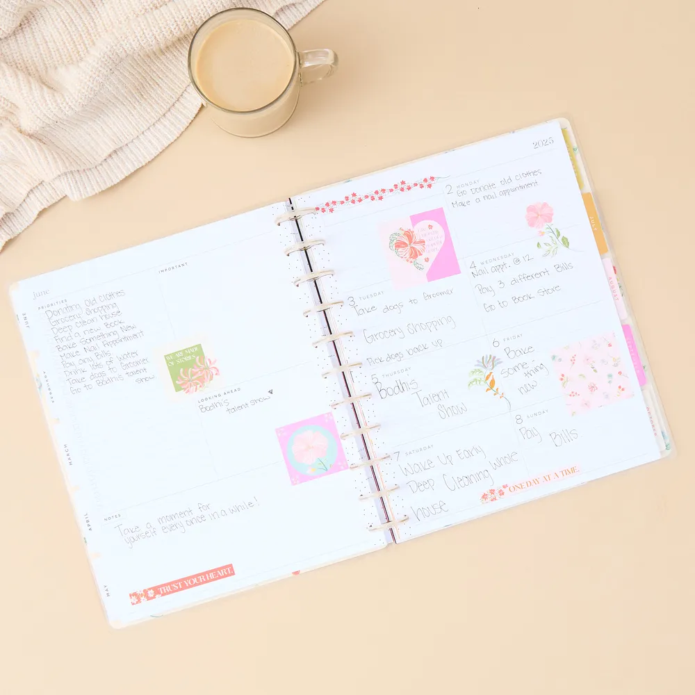 2025 Lush Linens Planner - Big Dashboard Layout - 12 Months