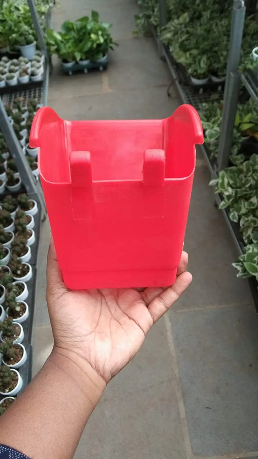 Red Vertical Hook Pot Big