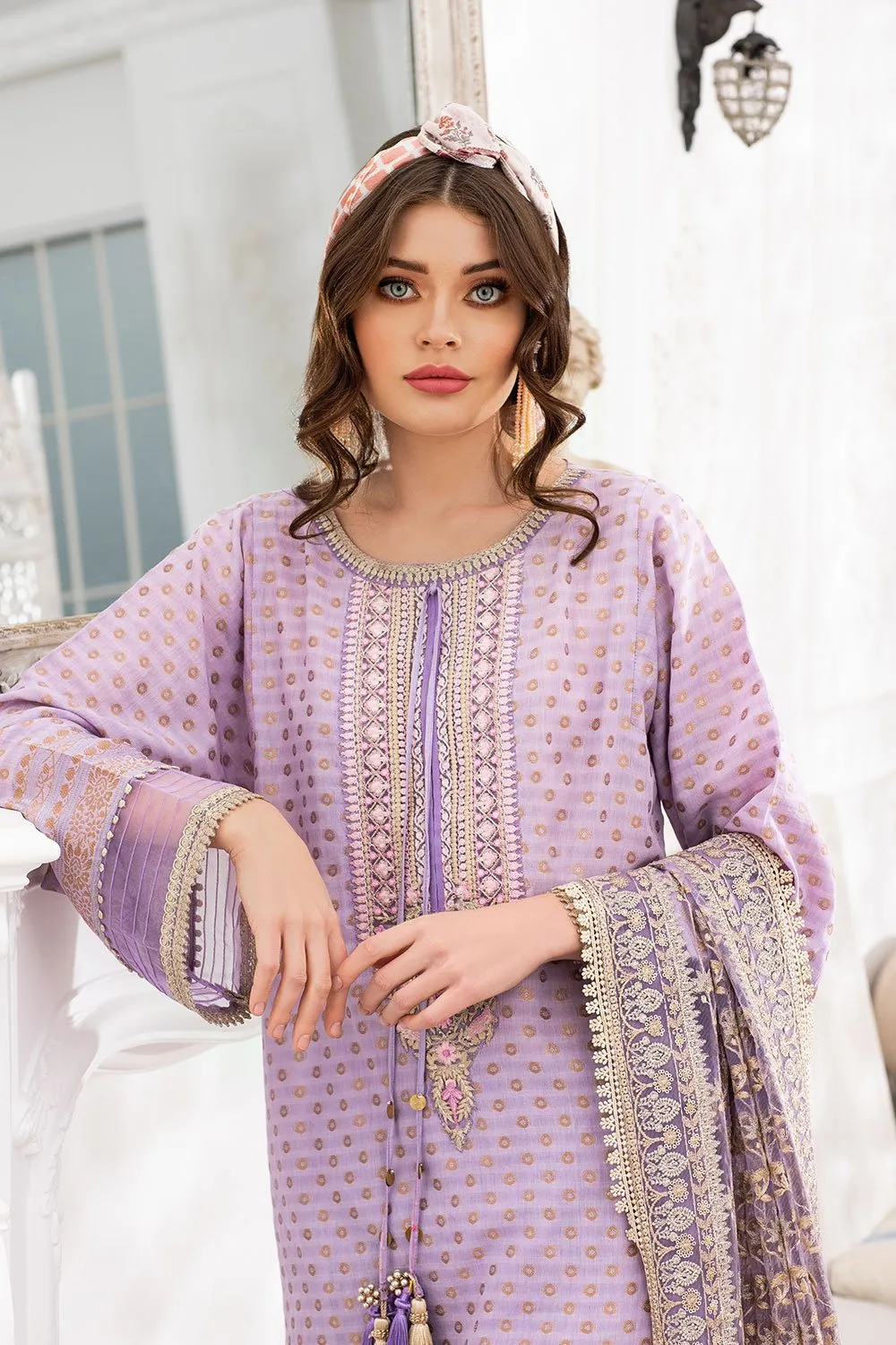 Sobia Nazir Luxury Lawn Collection 2021 – Design 8B