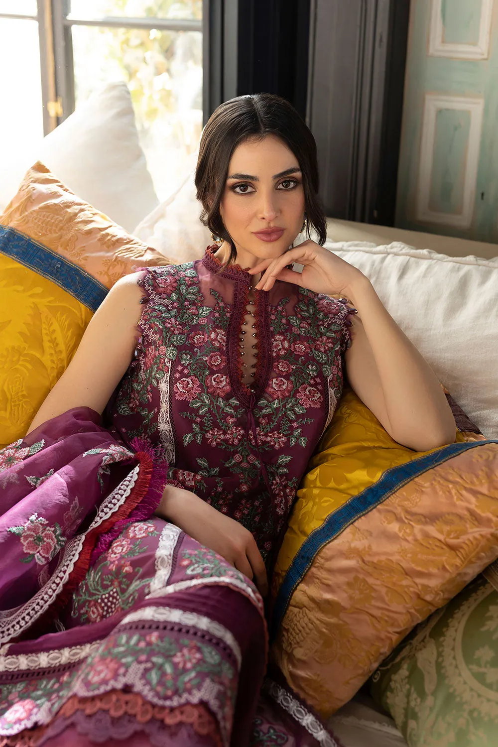 Sobia Nazir Luxury Lawn Collection 2023 – Design 14B