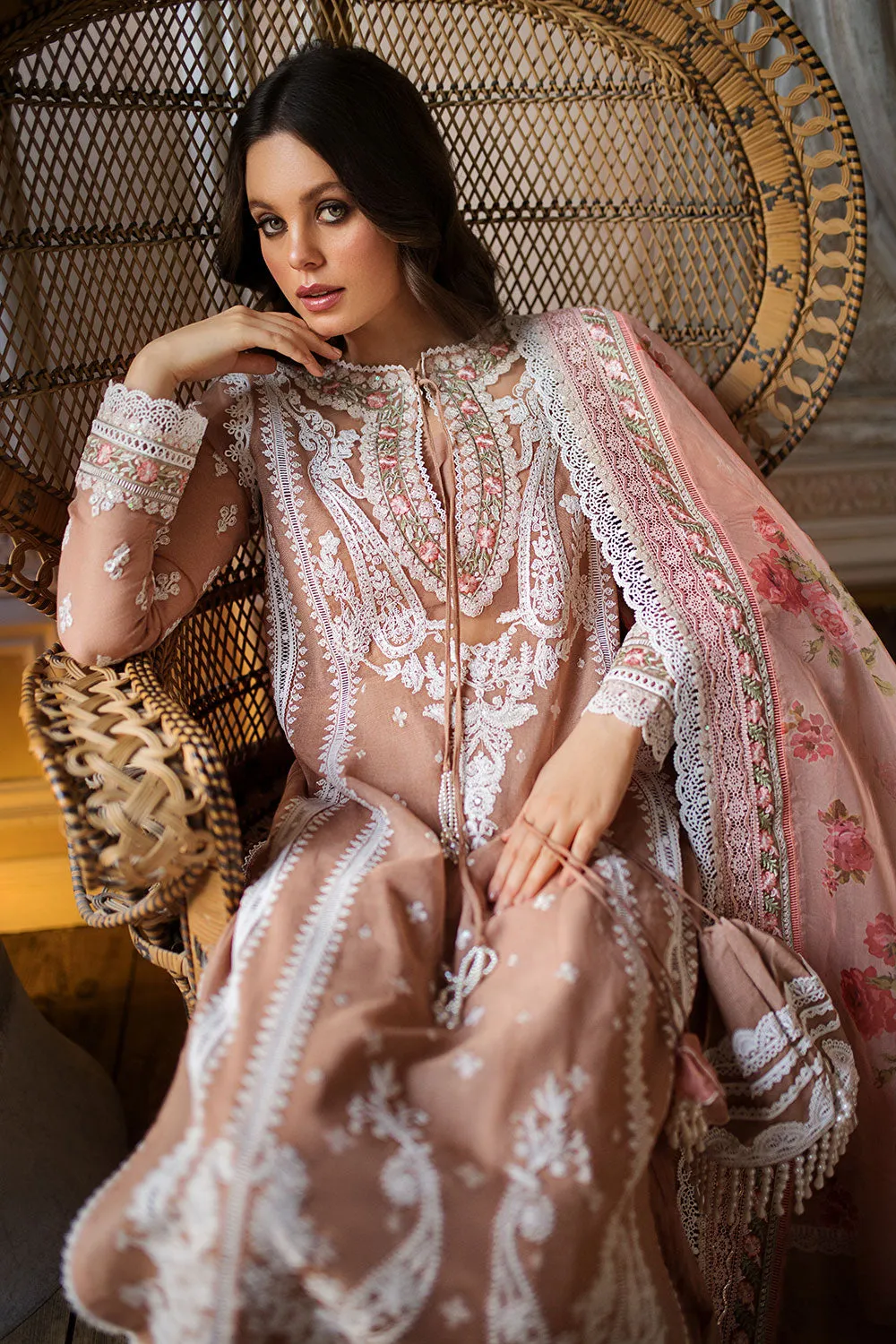 Sobia Nazir Luxury Lawn Collection 2023 – Design 7A